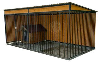 Hundezwinger 4x2m – Windschutz – Wände mit Holz verkleidet – Dach mit Gefälle nach hinten – GP405